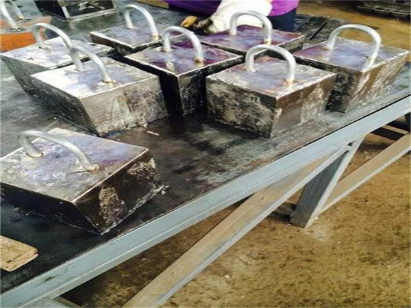 赣州浇铸异形铅件