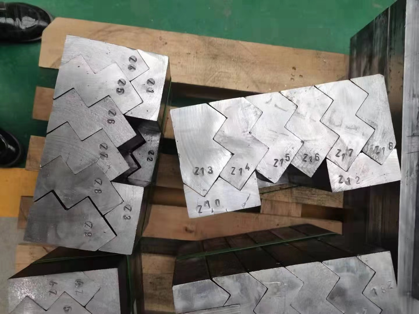 赣州工业配重铅块